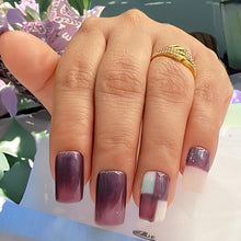 Load image into Gallery viewer, Glossy Medium Press On Nails #684
