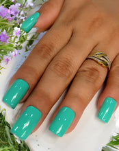 Load image into Gallery viewer, Glossy Medium Press On Nails #742
