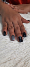 Load image into Gallery viewer, Black Glitter Glossy Medium Press On Nails #53
