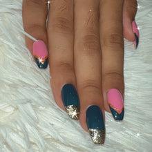 Load image into Gallery viewer, French Glossy Glitter Medium Press On Nails #400
