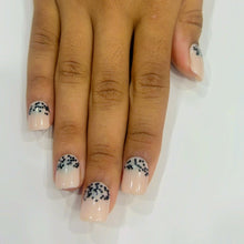 Load image into Gallery viewer, Glitter Glossy Short Press On Nails #344
