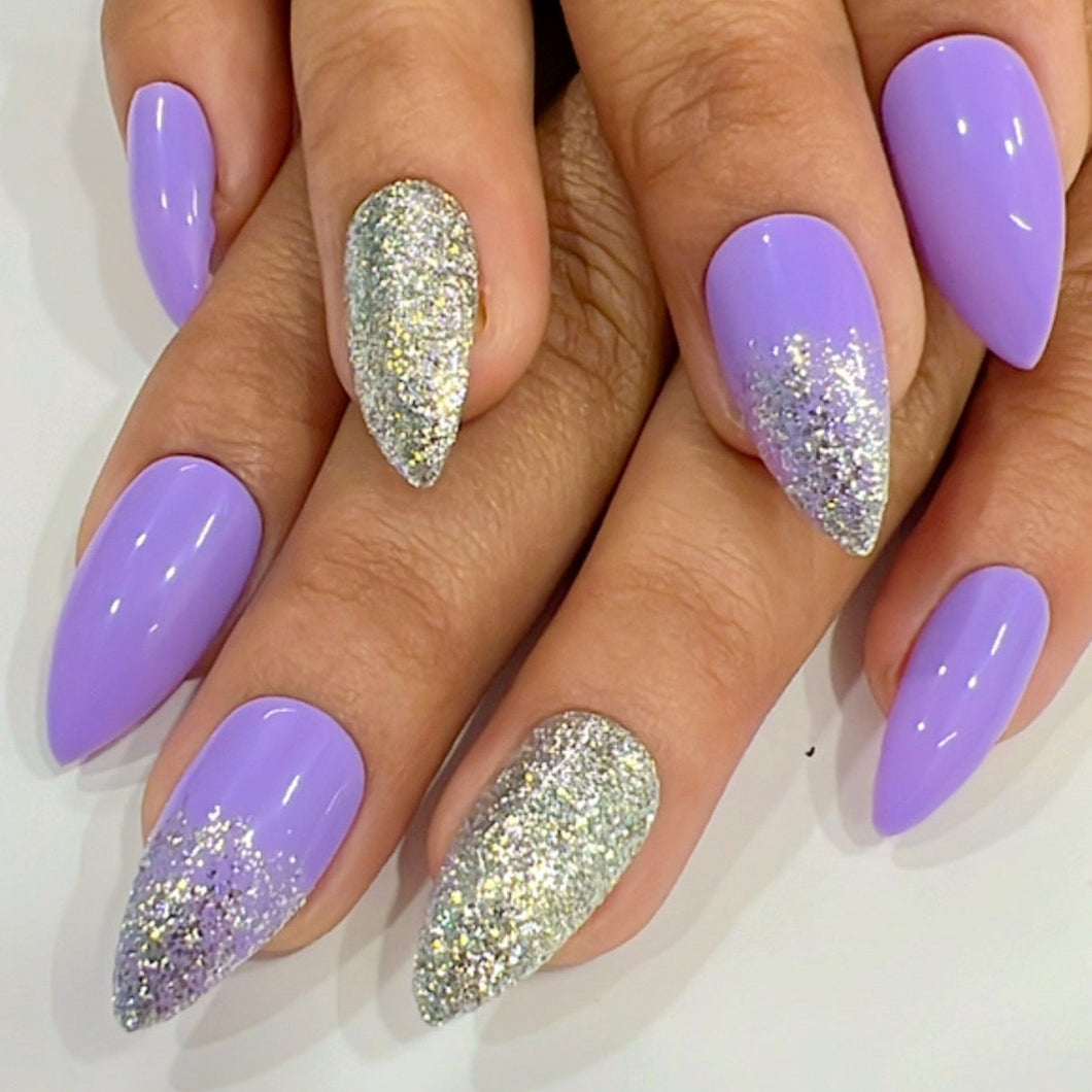 Glossy Glitter Medium Press On Nails #563