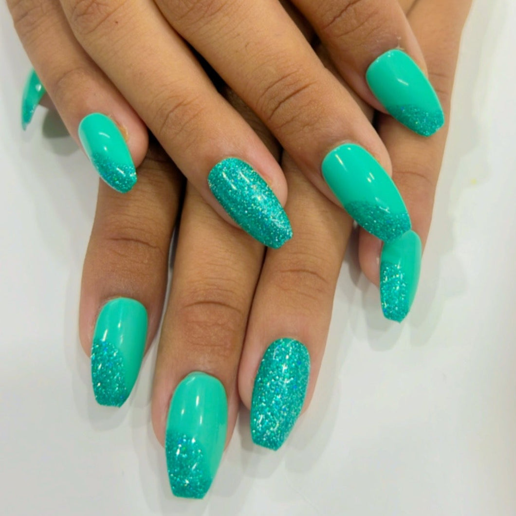 Glossy Glitter Medium Press On Nails #542